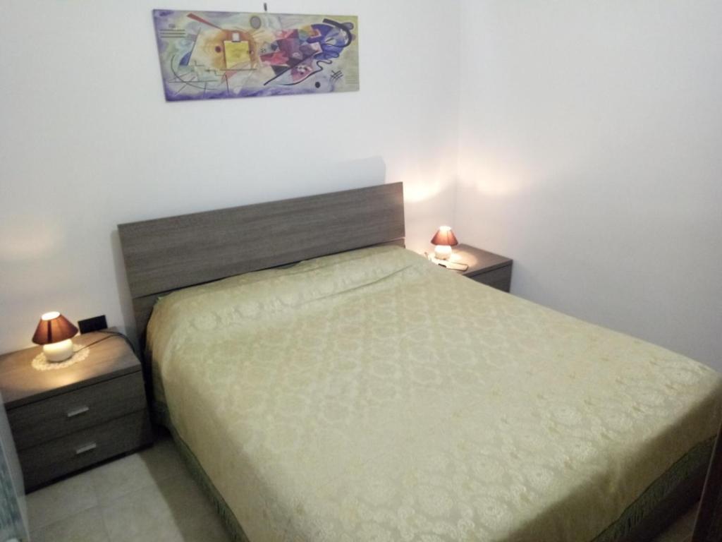 Villa Casa Nonna Maria Monte SantʼAngelo Esterno foto